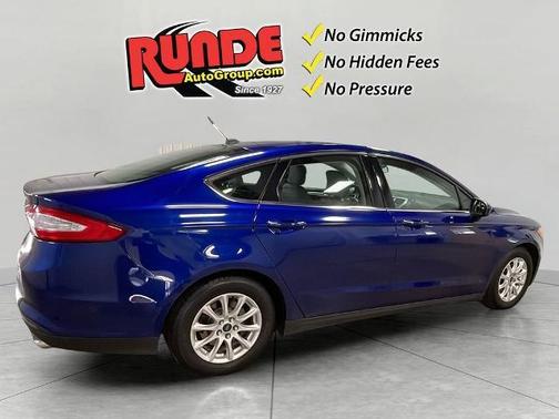 2016 Ford Fusion S