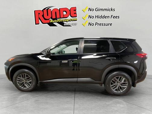 Black 2021 Nissan Rogue S