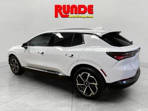 White 2025 Chevrolet Equinox EV LT