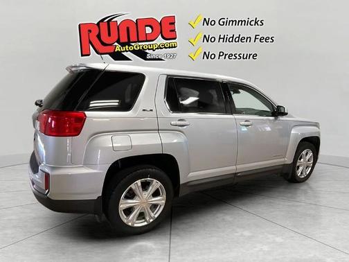 2017 GMC Terrain SLE-1