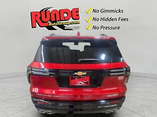 Radiant Red 2026 Chevrolet Traverse High Country