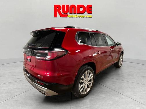 2025 GMC Acadia Denali