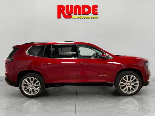 2025 GMC Acadia Denali
