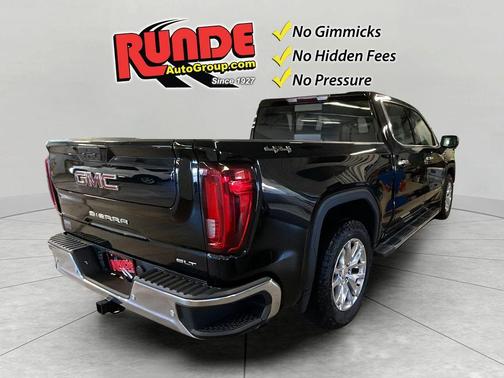 Black 2020 GMC Sierra 1500 SLT