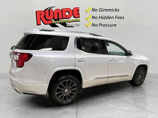 2020 GMC Acadia Denali