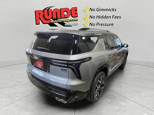 Sterling Gray 2026 Chevrolet Traverse High Country