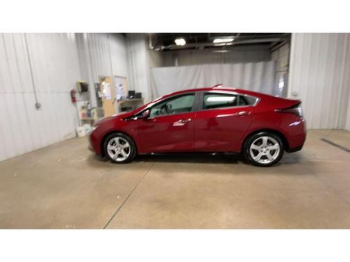 2018 Chevrolet Volt LT