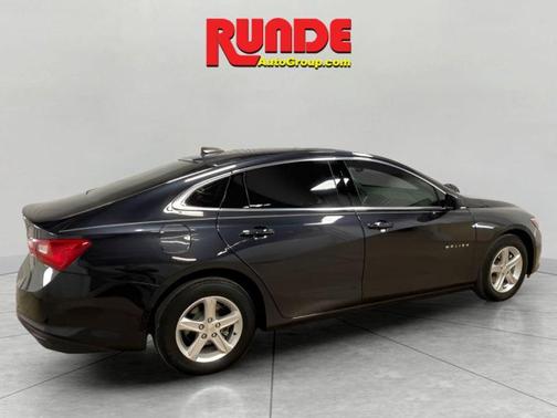 2022 Chevrolet Malibu 1LS