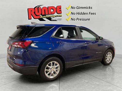Blue 2022 Chevrolet Equinox 1LT