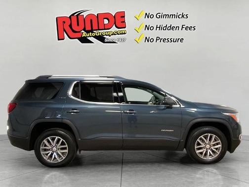 2019 GMC Acadia SLE-2