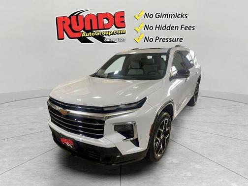 Polar White 2026 Chevrolet Traverse High Country