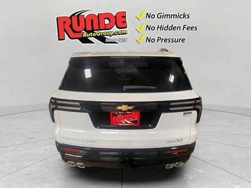 Polar White 2026 Chevrolet Traverse High Country