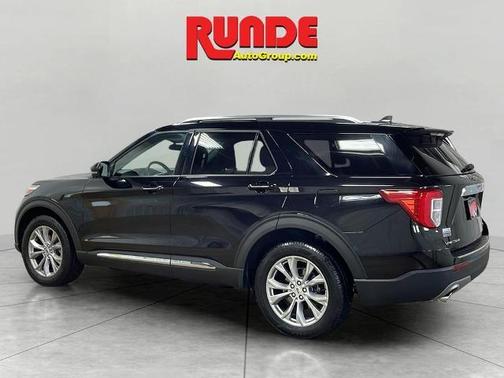 Black 2023 Ford Explorer Limited