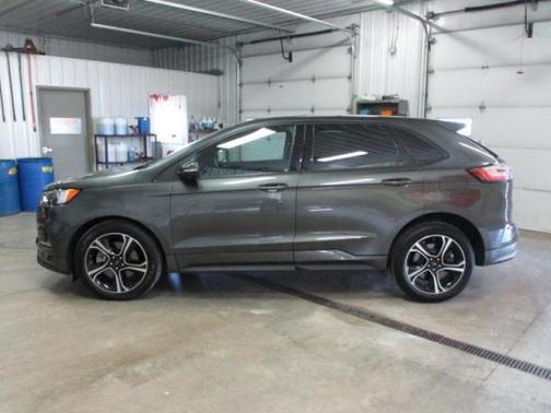 Photo 5 of 19 of 2019 Ford Edge ST