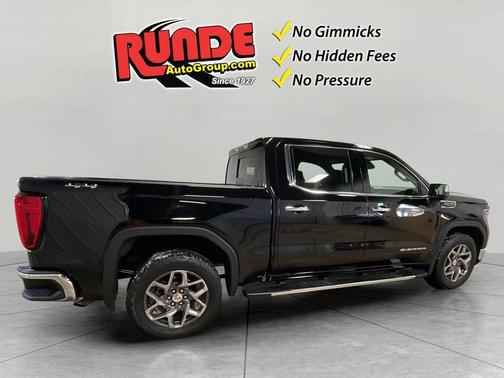 2022 GMC Sierra 1500 SLT