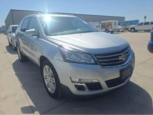 Silver 2015 Chevrolet Traverse 1LT