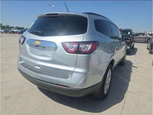 Silver 2015 Chevrolet Traverse 1LT