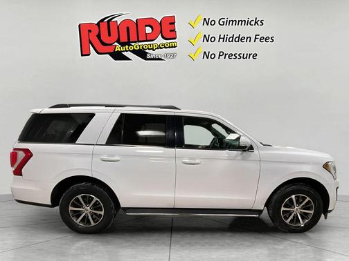 White 2019 Ford Expedition XLT