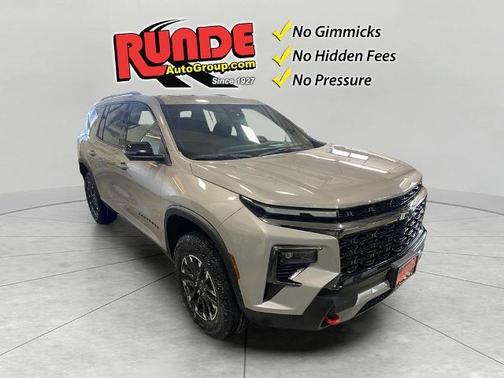 Sandstone Gray 2026 Chevrolet Traverse Z71