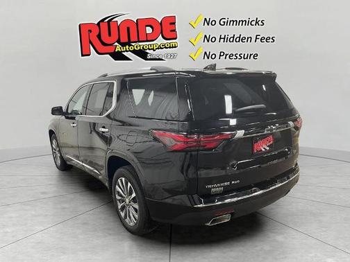 Black 2023 Chevrolet Traverse Premier
