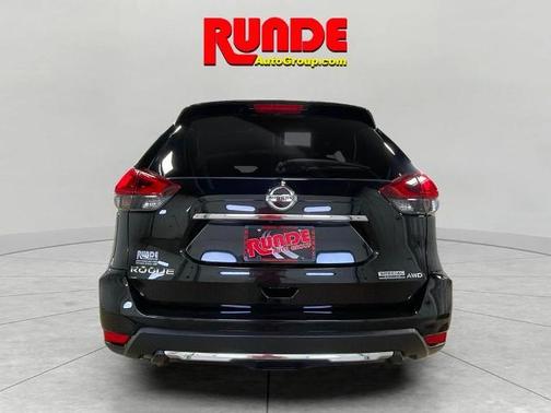 2020 Nissan Rogue