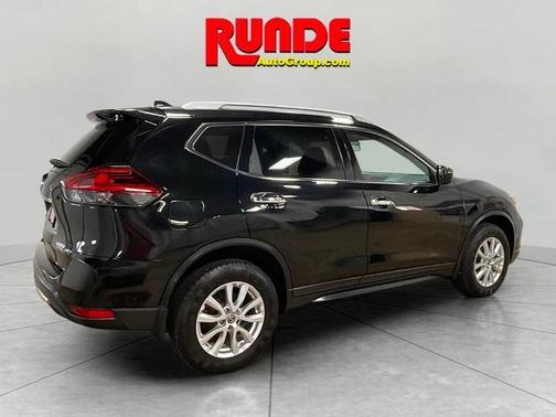 2020 Nissan Rogue
