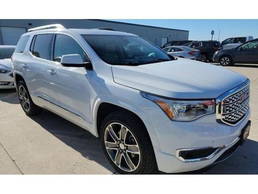 White 2019 GMC Acadia Denali