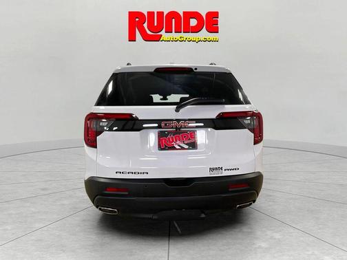 2023 GMC Acadia ELEVATION