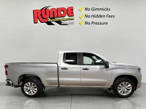 2022 Chevrolet Silverado 1500 Custom