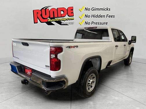 Summit White 2026 Chevrolet Silverado 3500 WT