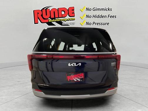 2025 Kia Carnival 