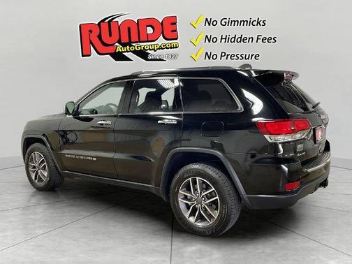 Black 2022 Jeep Grand Cherokee WK Limited