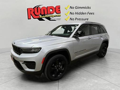 2023 Jeep Grand Cherokee Laredo