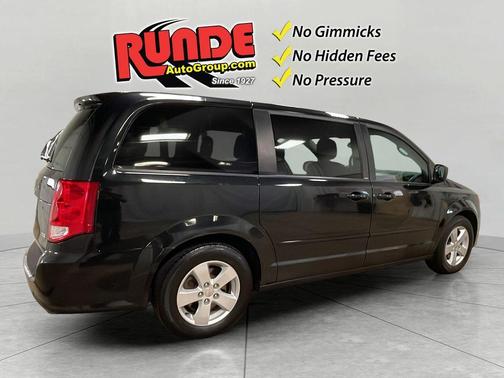 Black 2013 Dodge Grand Caravan SE