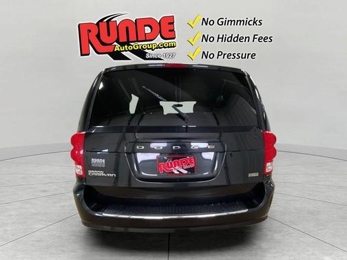 Black 2013 Dodge Grand Caravan SE
