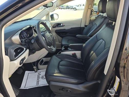 Black 2024 Chrysler Pacifica Touring-L