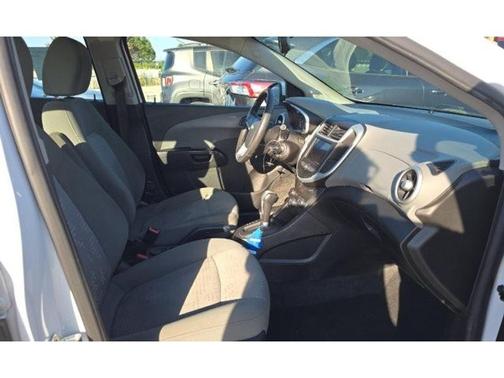 2020 Chevrolet Sonic LT