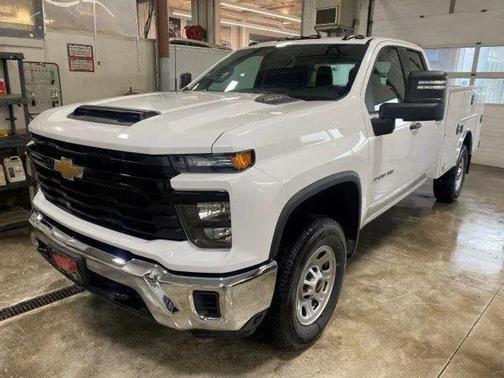 2025 Chevrolet Silverado 3500 WT