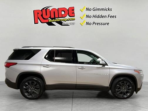 2021 Chevrolet Traverse RS