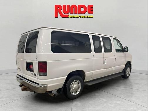 2011 Ford E150 XLT