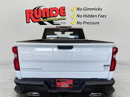 Summit White 2026 Chevrolet Silverado 1500 LT Trail Boss