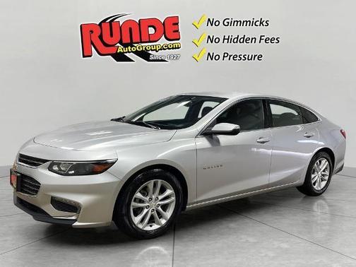 Silver 2017 Chevrolet Malibu 1LT