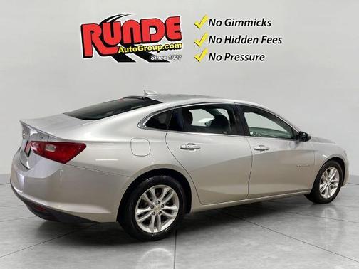 Silver 2017 Chevrolet Malibu 1LT