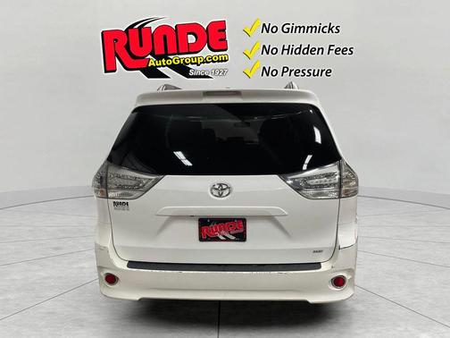 2014 Toyota Sienna SE
