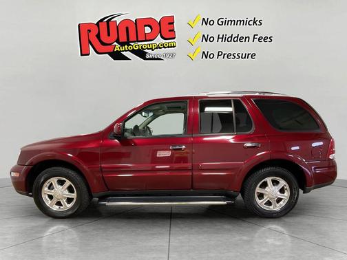 Red 2006 Buick Rainier CXL