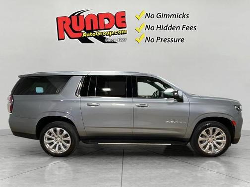 2023 Chevrolet Suburban Premier