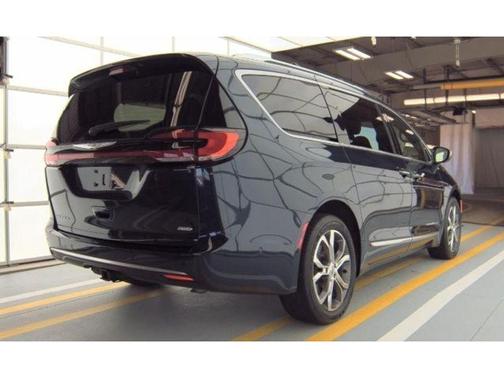 2022 Chrysler Pacifica Pinnacle