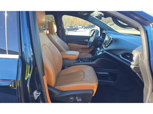 2022 Chrysler Pacifica Pinnacle