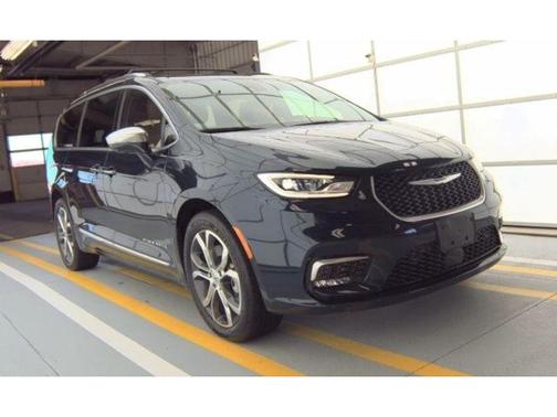 2022 Chrysler Pacifica Pinnacle