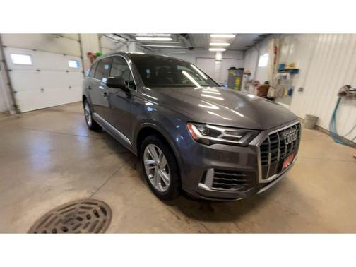 2021 Audi Q7 45 Premium